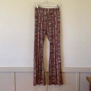 Onzie Bells Yoga Pant